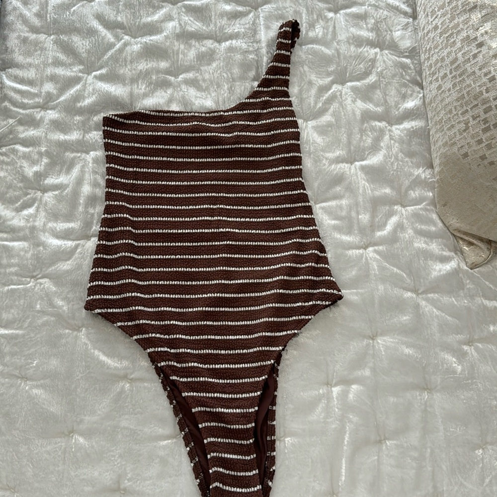 Abercrombie and fitch one piece bathing suit